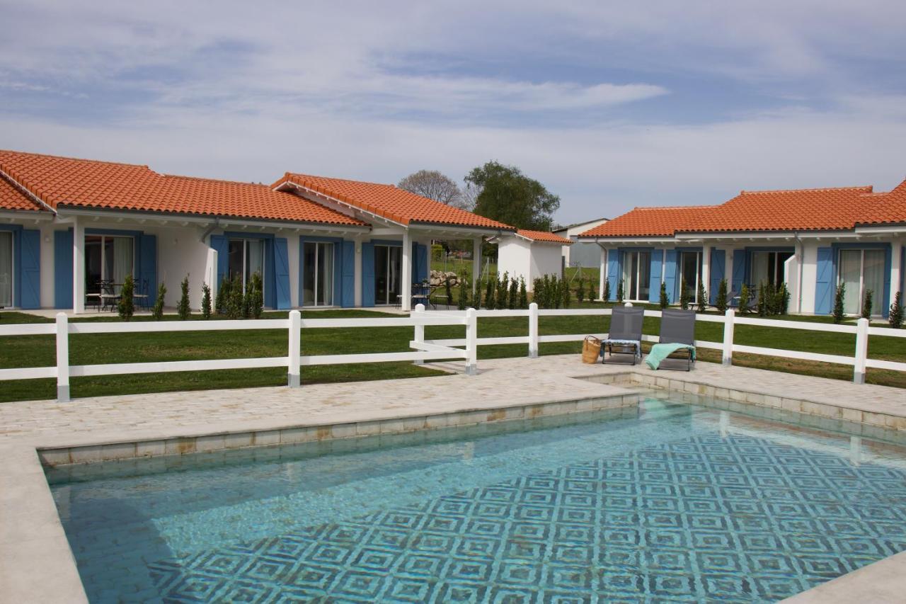 El Pueblin De Ribadesella Aparthotel Exterior photo